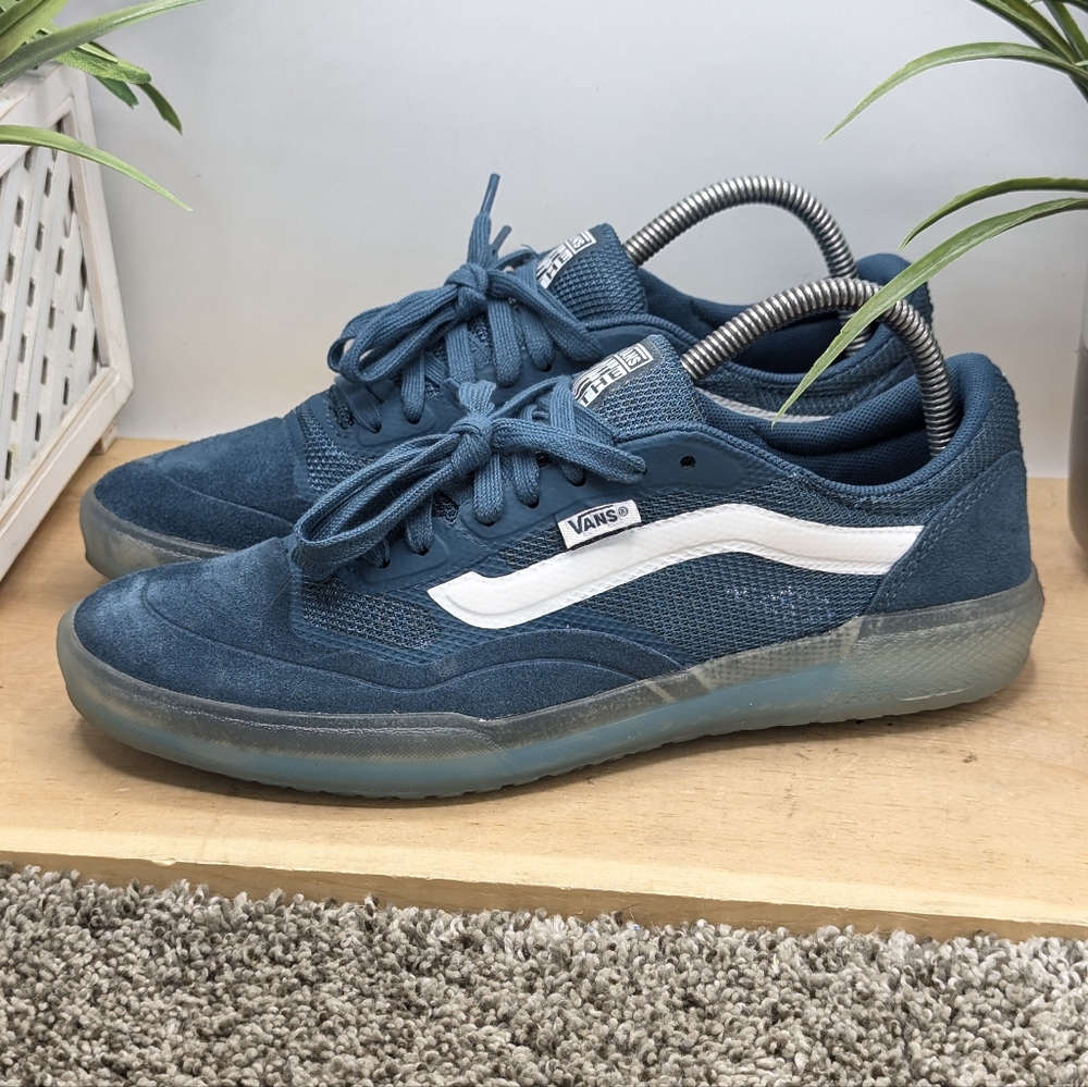Vans Skate A.V.E. Men's Size 7.5 Shoes Casual Comfort Skateboard Shoes